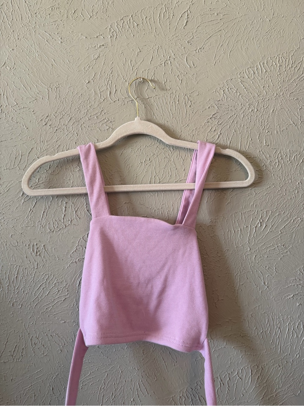 Light Pink Ribbed Crop Tank Top